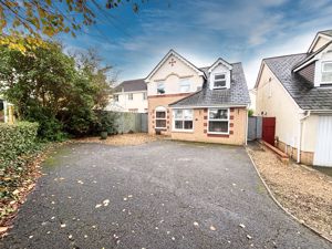 Photo 28- click for photo gallery